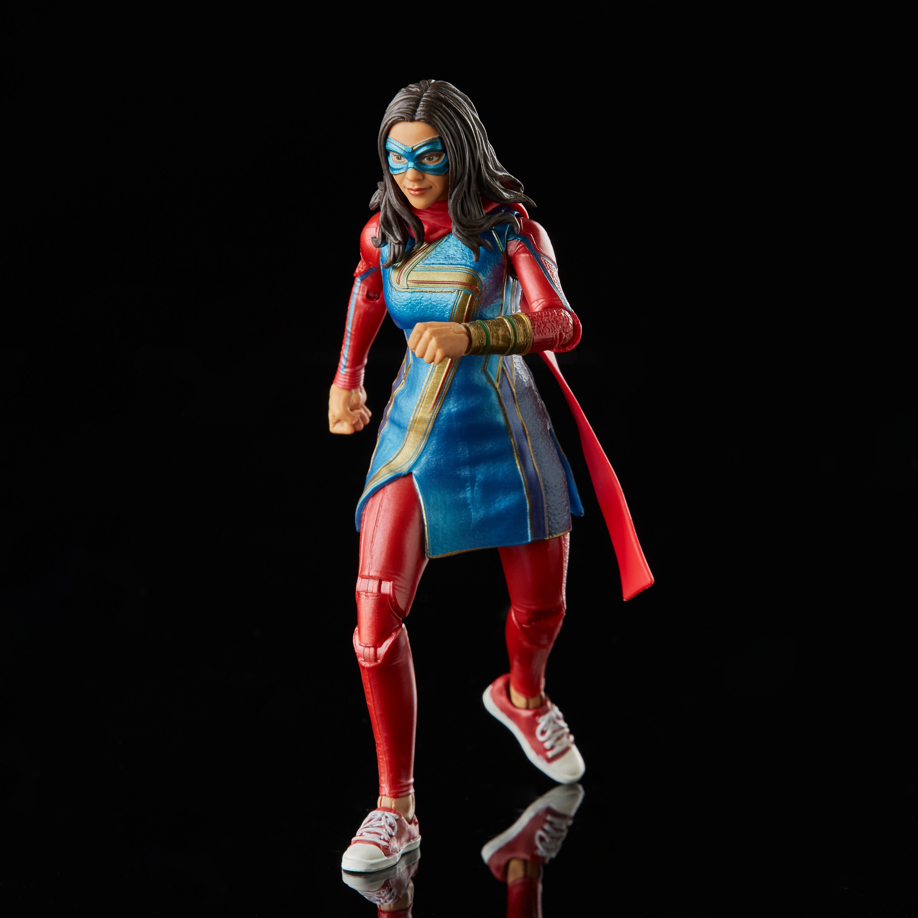 Figura hasbro ms marvel marvel legends