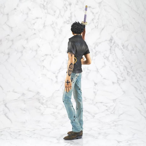Figura banpresto one piece super master stars piece the trafalgar law the brush