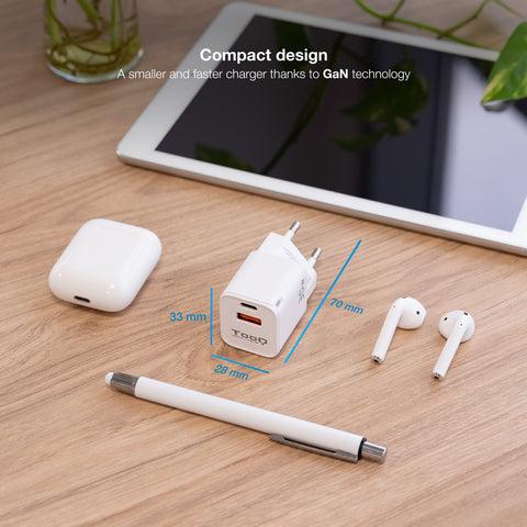 Cargador de pared tooq doble usb - c + usb a blanco 30w