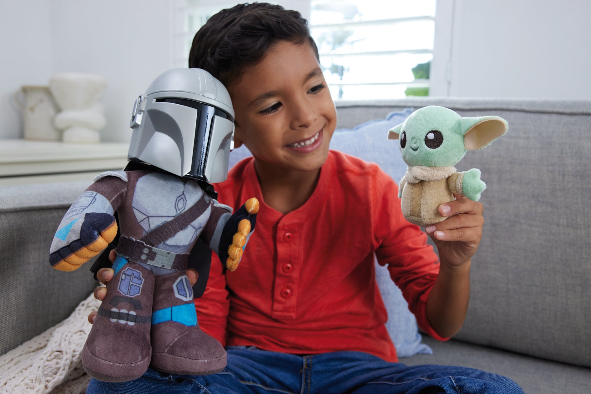 Peluche mattel star wars clan de dos mandalorian y grogu