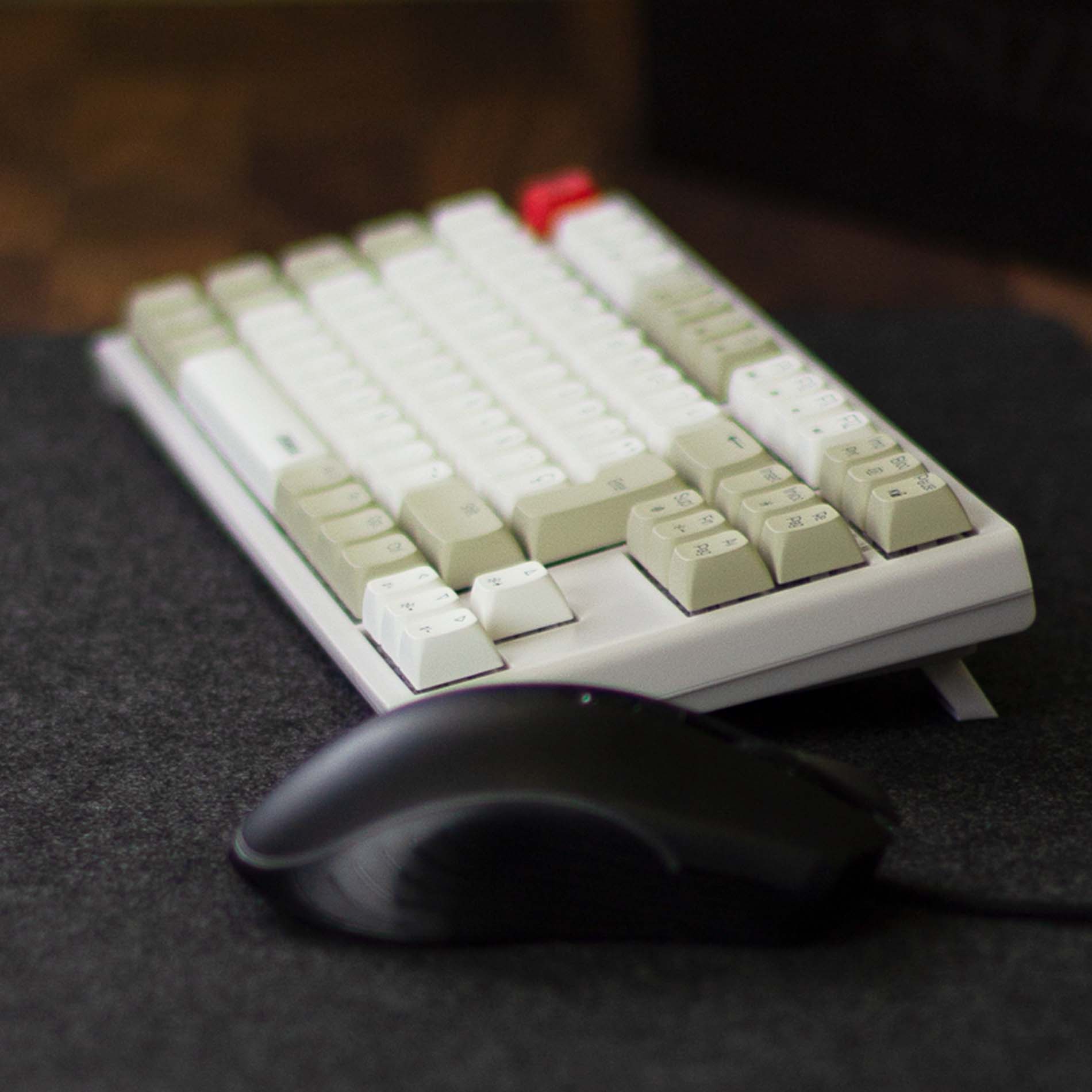 Teclado gaming royal pbt mecanico blanco