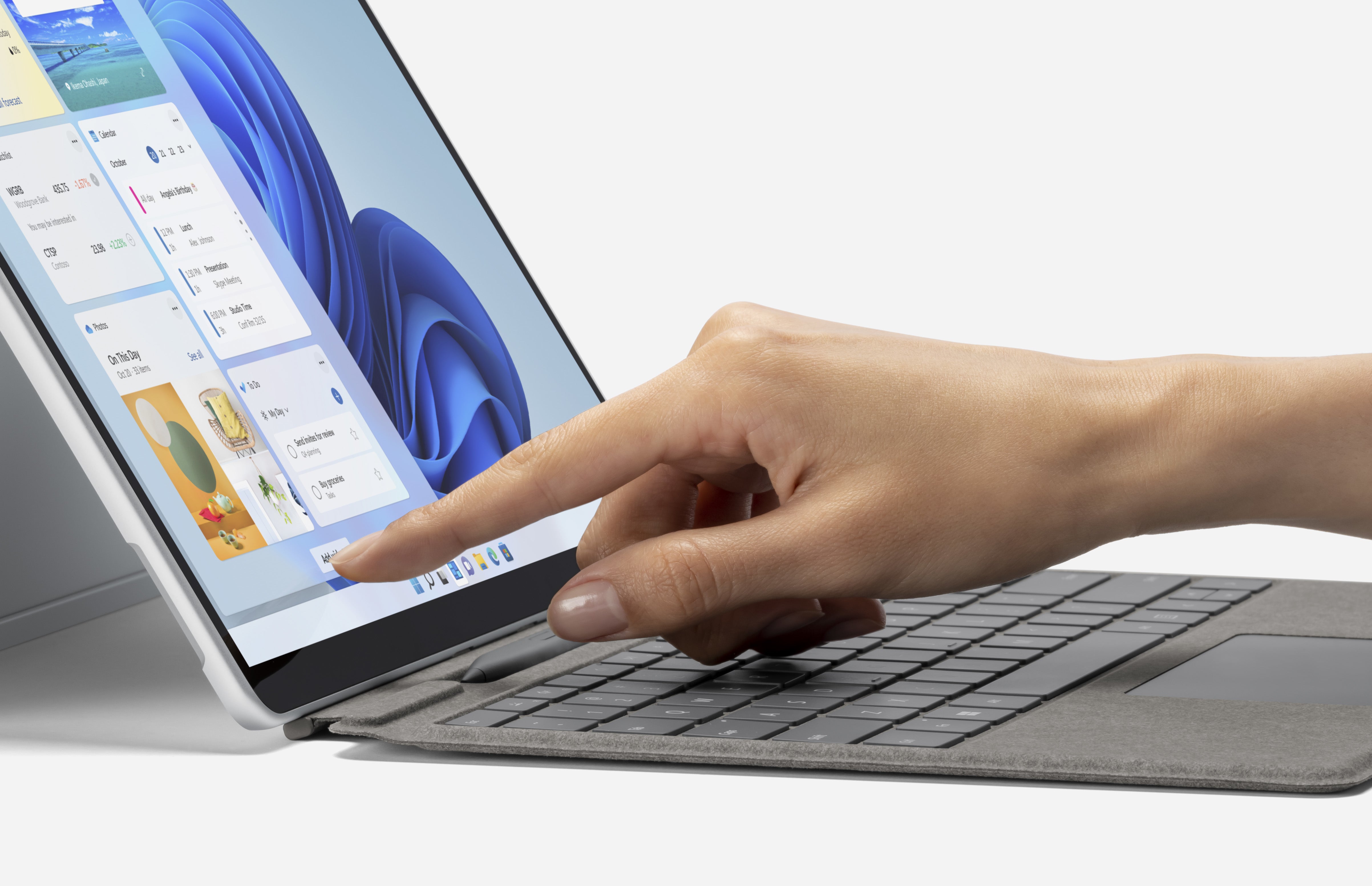 Portatil - tablet microsoft surface pro 8 nnb - 00003 platino i5 - 1145g7 -  16gb -  ssd 512gb -  13pulgadas -  w11p -  4g