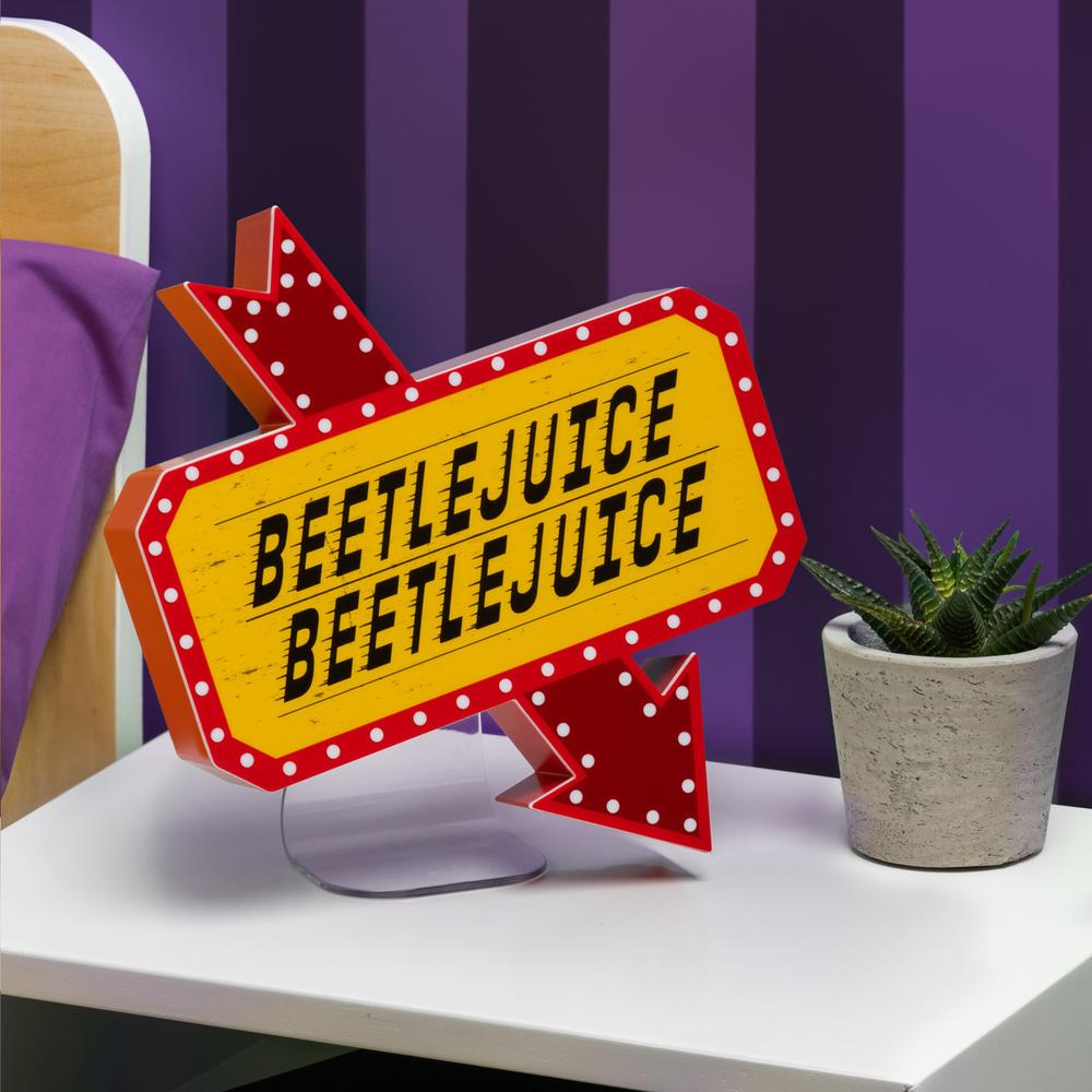 Lámpara paladone cartel de beetlejuice