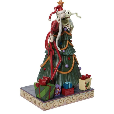 Figura enesco pesadilla antes de navidad santa jack y zero junto a arbol de navidad