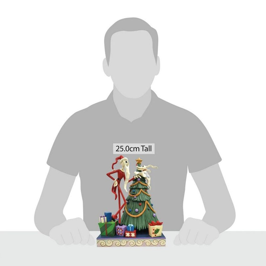 Figura enesco pesadilla antes de navidad santa jack y zero junto a arbol de navidad