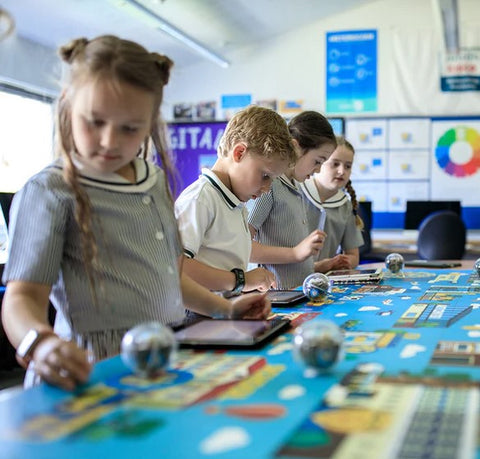 Tapete sphero code mat city - golf y space - soccer